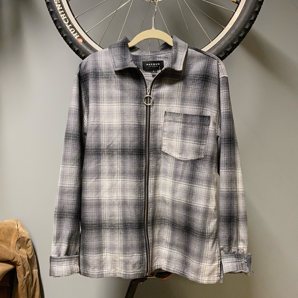 Flannel zip up